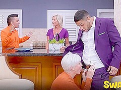 Dd White & Stevie K - Nanas Sloppy Cum-swap