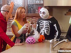 New Sophia Locke Evie Christian The Halloween Pranksters (27-10-2023) Streamvid.net