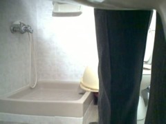 Toilet voyeur brings naughty view of a gilr's pussy