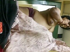 indian aunty dress changing