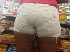 CRAZY LOOKING WEDGIE & VPL