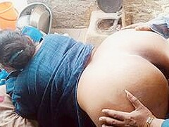 Village Desi Aunty Got Fucked Very Lovingly By Her Neighbor (full Hindi Oudio)