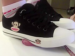 converse keds vans sneakers cock crush shoejob cumshot