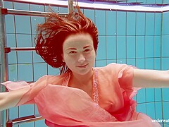 Polish Hot Shaped Deniska Swimming Nude