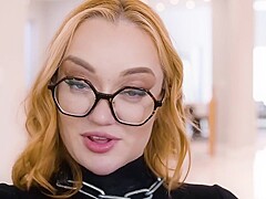 Emma Magnolia - Up Close With Emma