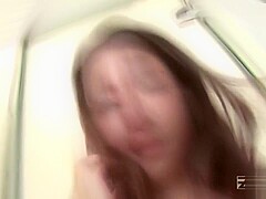 Satomi Suzuki Baby Face with a Gorgeous Body