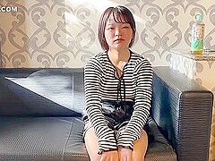 Nakadashi To A Innocent And Petite E-cup What Is Important To Feel Good In H Is Hardness And Thickne