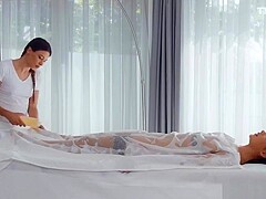 Liya Silver Needs A Spa