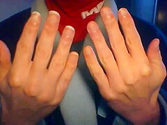 Female hand fetish webcam 04 mars 2017