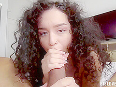 Bootylicious Cutie Thalia Diaz Gets Screwed In Bed
