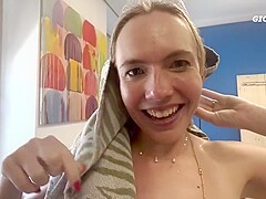 Alexxa Vice, Emily Pink, Kaitlyn Katsaros, Lady Ana, Rebel Rhyder, Ria Sunn - Behind The Pissing Sce