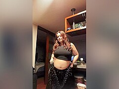 Nicole Passat Has Gained Weight And Shows Your Her Meaty Pussy And Thick Body
