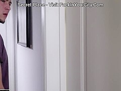 i saw my stepmom masturbating
