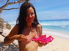 Enjoy Painting My Nake Body With Fun On Paradise Beach - Dragon Fruit