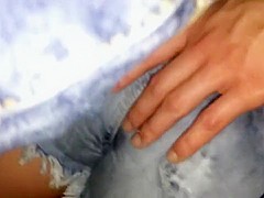 REAL CONCERT GROPING 10 PALMING AND CUPPING TEEN BRUNETTE TIGHT ASS TOUCH