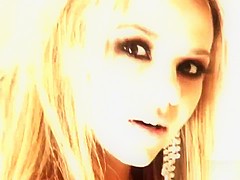 Ashlynn Brooke Ashlynn Goes To College