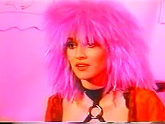 Bimbo Cheerleaders From Outer Space