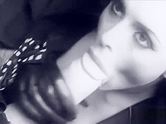 Double Blowjob Leather Gloves