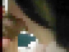 Smartphone individual shooting A shotoka sister who carefully fellatio in the restroom of a shopping
