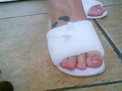 slippers hard sole crush snails