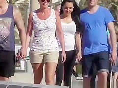 Sexy cameltoe on chick black leggings