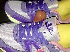 Nike Air Max Command Shoejob