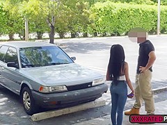 Ebony Brittney White fucks a pawnman