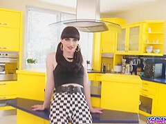 Tattooed Damien, Grips Ts Natalie Ponytails To Fuck Her Face