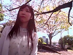 Sorry Mom And Dad! Innocent Virgin Princess's Porn Debut!! Hatori-chan