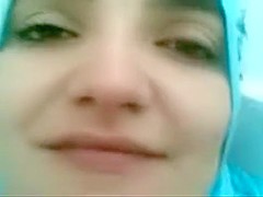 Paki College Girl Quicky Fuck In Toilet Hot Expressions