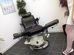 Arzthelferin Hat In Der Pause Spass Mit Ihrem Dildo Und Wird Gefickt