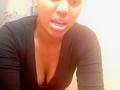 UK NRI Girl Cleavage Show