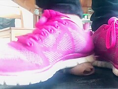 Amazing pink shoes shoejob