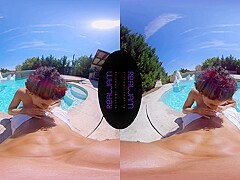 Stacy Bloom in Last Summer Days - RealJamVR