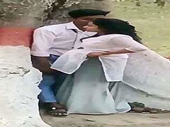 Viral Tamil College Lover Outdoor Romance Secretly Recorded