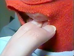 Female hand fetish fingers sucking licking nails biting fille suce l&egrave;che