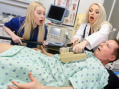 Haley Spades And Missa Mars In General Thot-spital
