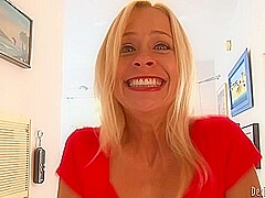 That Cougar Fucks Like An Animal #03 - Payton Leigh