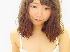 Erotic live chat with cute beautiful girl