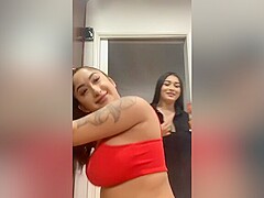 [email Protected]bbyd33 Nipple Slip