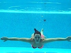 Sazan Cheharda In On And Underwater Naked Swimming