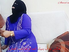 سكس البواب بنيك المدام مرات صاحب العماره واسمع صوت عربي واضح كلام يهيج