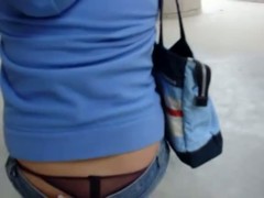 Amatuer blonde chick candid voyuer video
