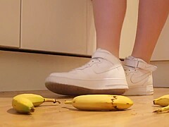 nike af1 crush banana