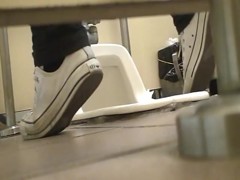 Toilet peeing and pooping girls spied in close ups