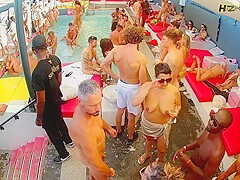 glamourous french swingers club 024