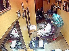2k 大檔 広瀬うみ - 女性に睡眠薬を飲ませわいせつ行為を繰り返す美容師の投稿映像 [aoz-242] P1