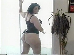 Bbw fucked from behind
