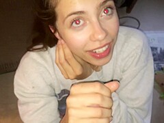 sexy teen girlfriend doent like her first facial