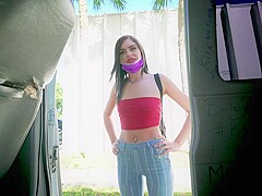 Baddie Fucks For Money
